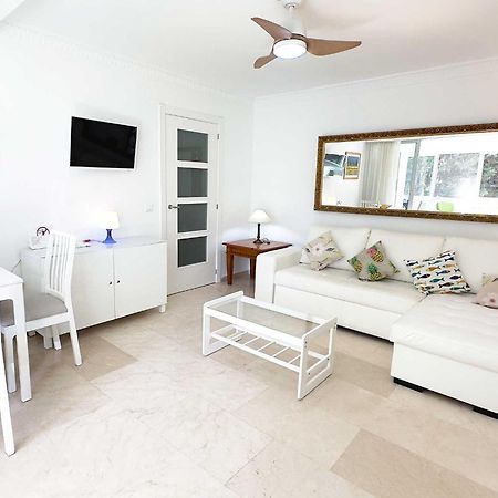 1 Bedroom Apartment Second Line Beach- Parque Marbella Building 외부 사진
